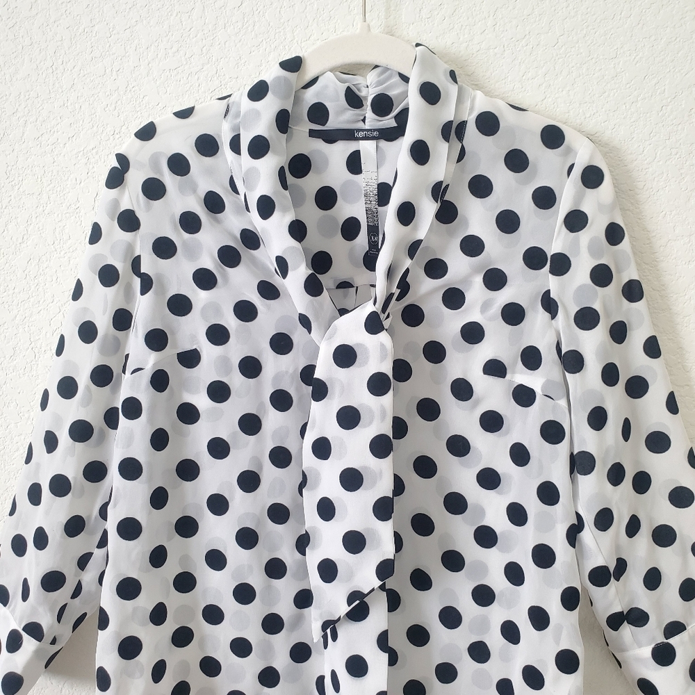 Kensie Semi-sheer Flocked Polka Dot Tie Neck Blouse Top 3/4 Sleeve Relaxed Fit - Picture 2 of 14